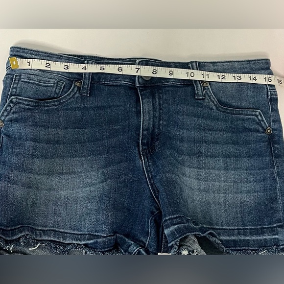Kut From The Kloth Denim Kelly Short - Picture 7 of 7